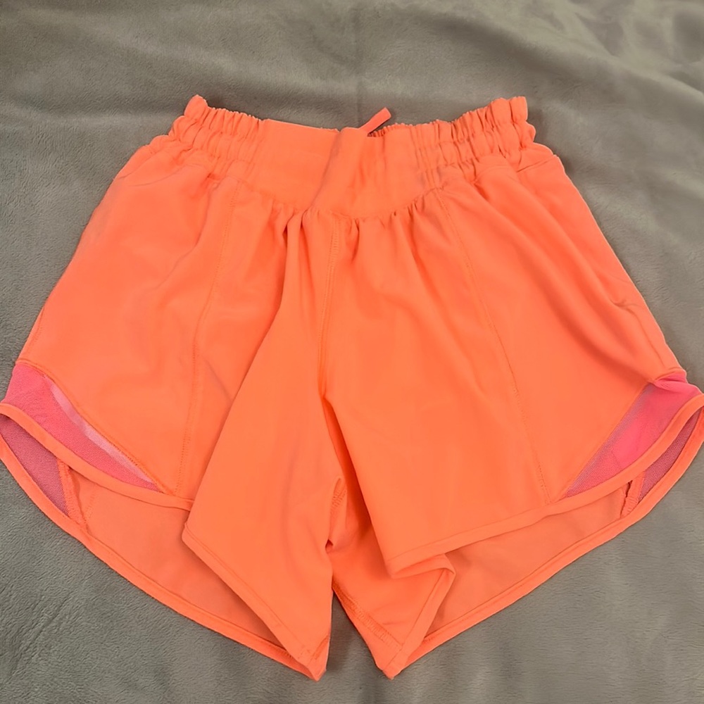 Lululemon hotty hots